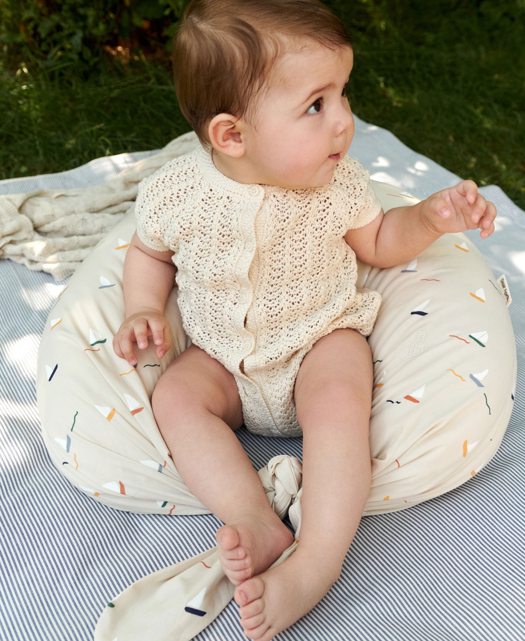 Coussin d'allaitement Nami, Pond Boats