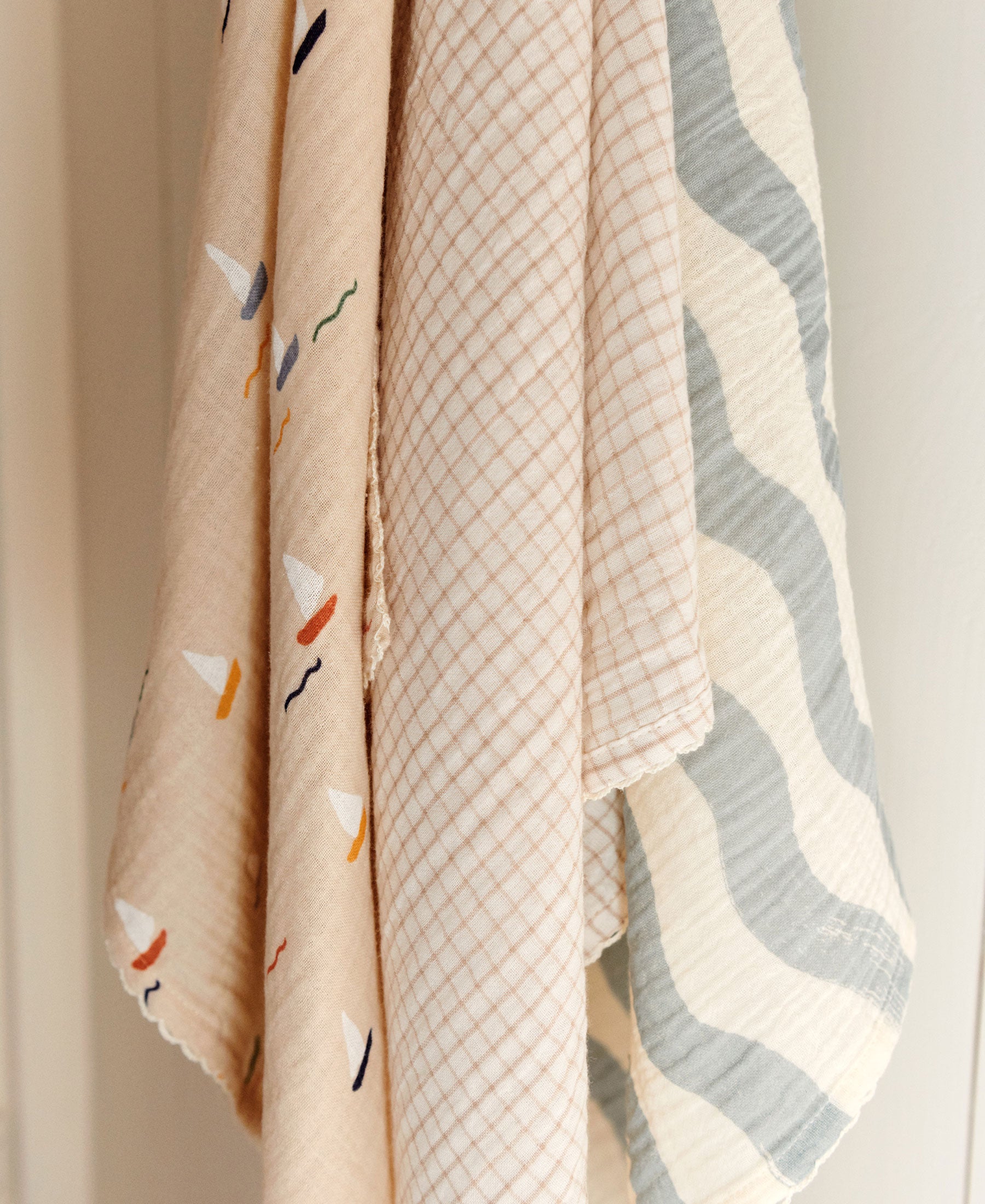 Langes en mousseline Mio, Waves