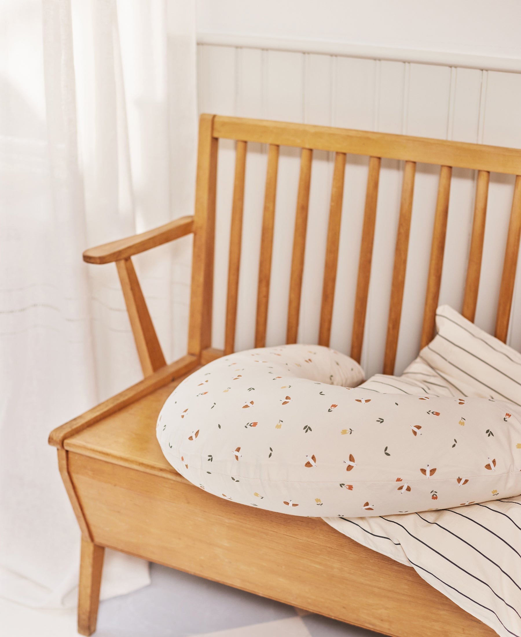Coussin d'allaitement Vela, Songbirds