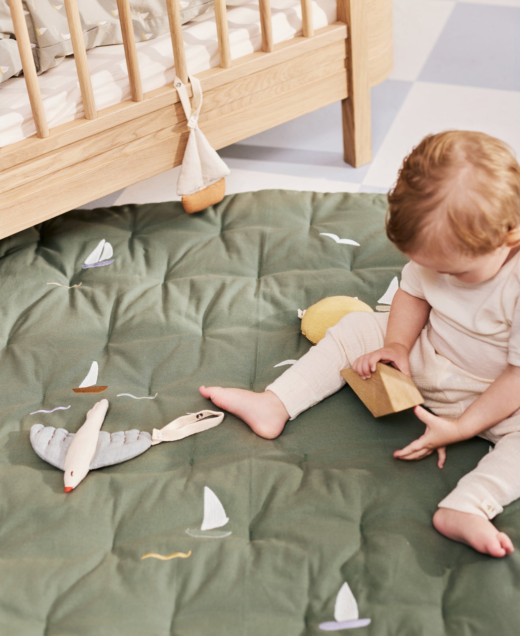 Tapis d'éveil Meri, Sailboats