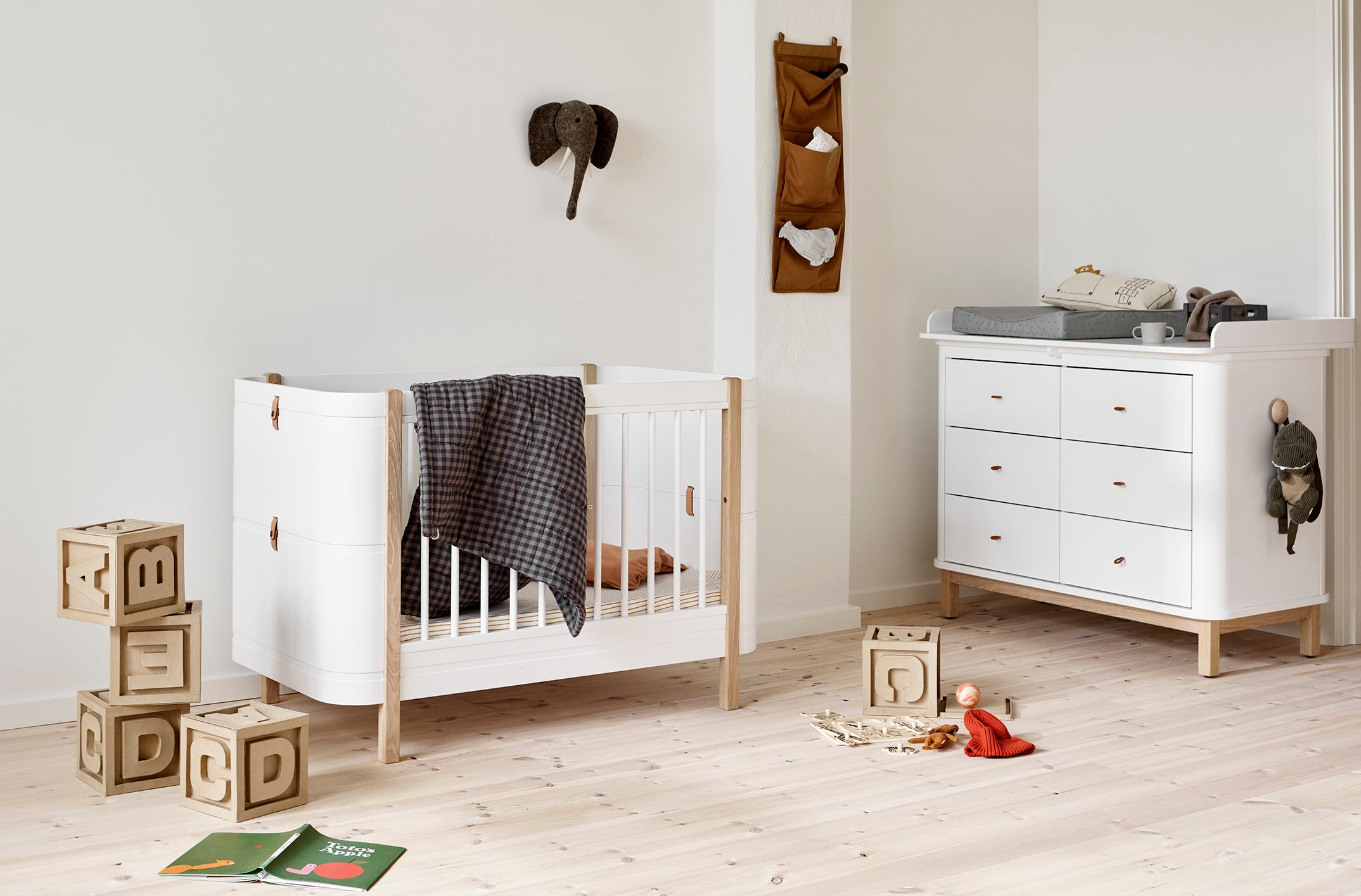 Babysenge & tremmesenge - Oliver Furniture