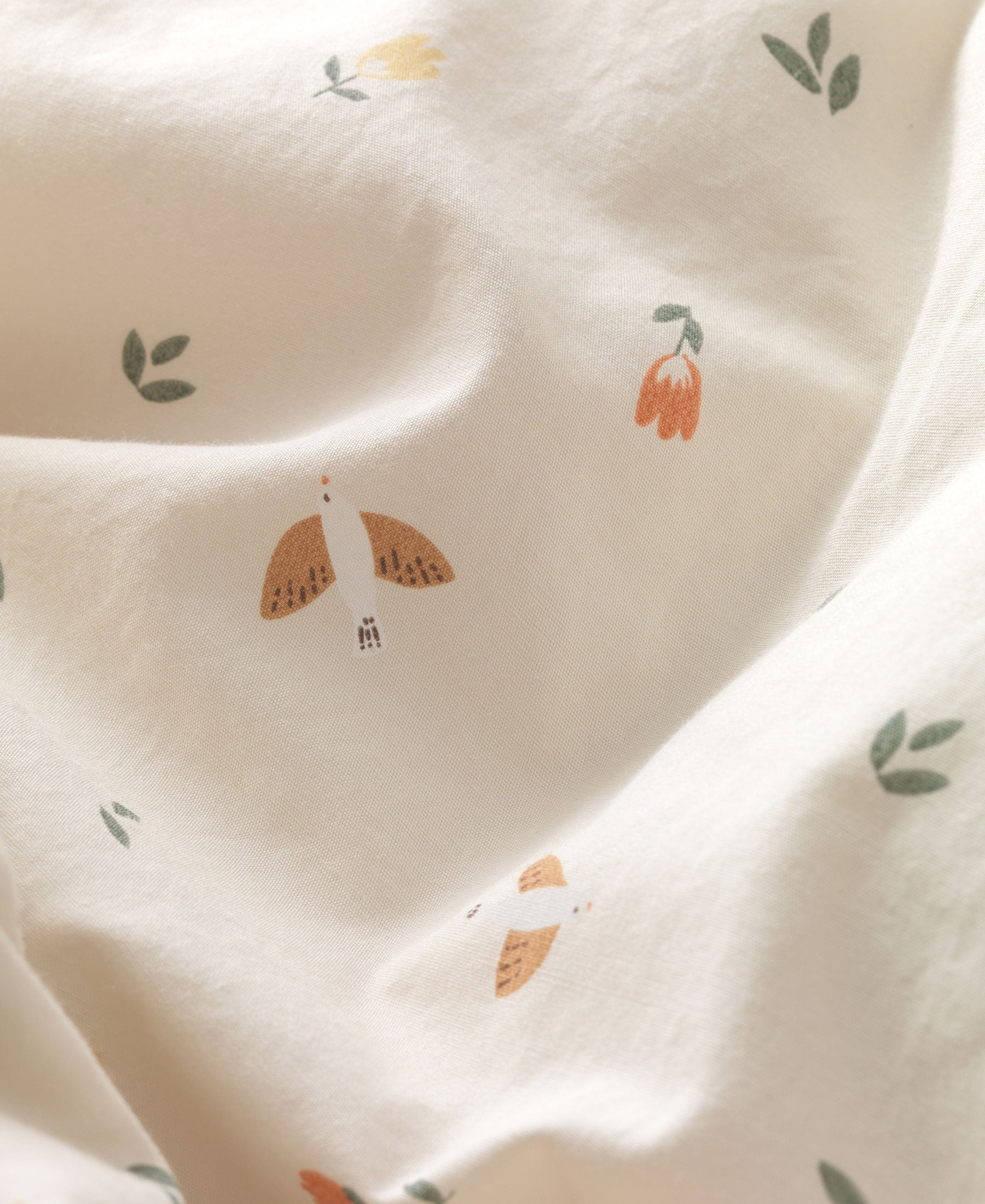 Housse Doves pour matelas à langer, Songbirds