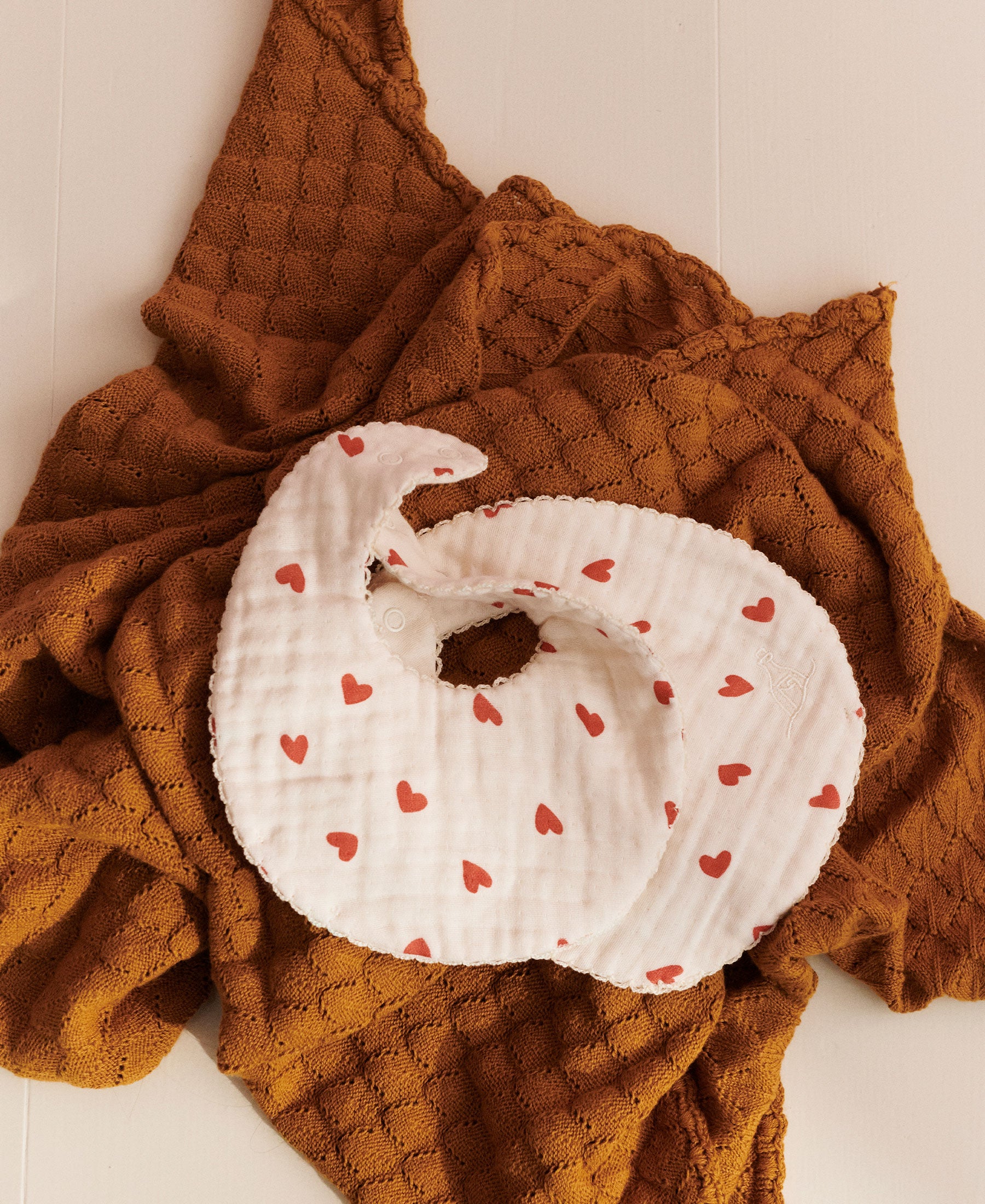 Bavoir Koa, Little Love