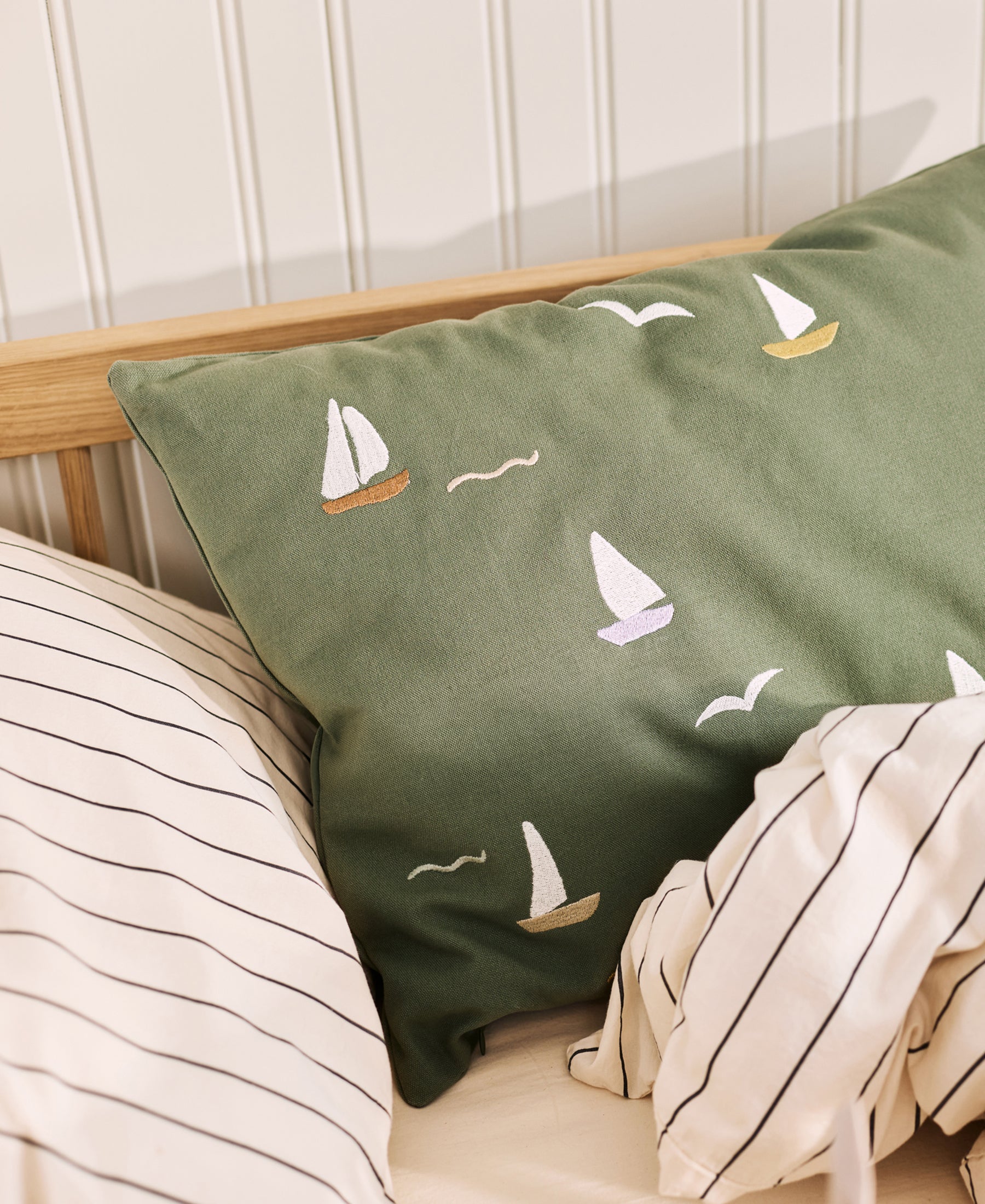 Coussin Cinna, Sailboats