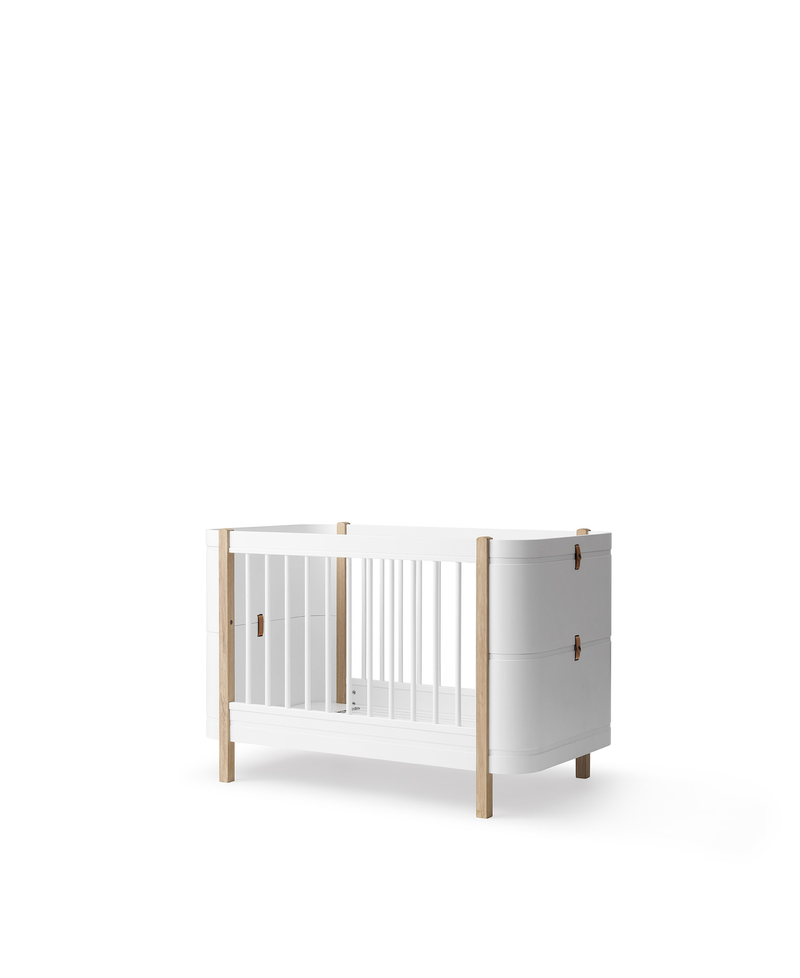 Lit bébé évolutif Wood Mini+ avec kit junior inclus, blanc/chêne